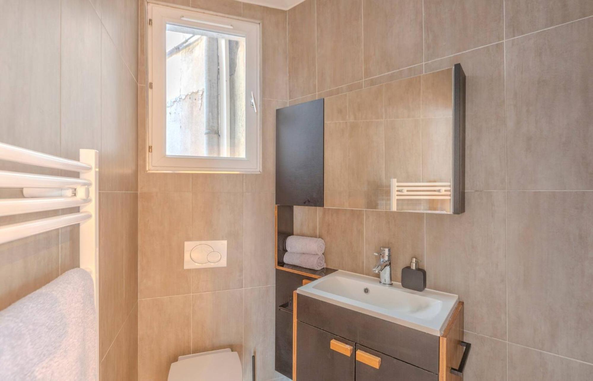 Maison 4 - Centre -clim Wifi 7 Personnes * Cannes